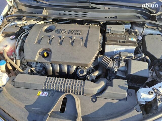 Белый Тойота Королла, объемом двигателя 0 л и пробегом 119 тыс. км за 15800 $, фото 15 на Automoto.ua