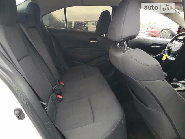 Белый Тойота Королла, объемом двигателя 1.8 л и пробегом 33 тыс. км за 3000 $, фото 9 на Automoto.ua