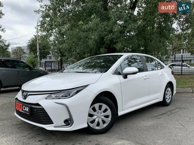 Білий Тойота Королла, об'ємом двигуна 1.6 л та пробігом 96 тис. км за 16900 $, фото 4 на Automoto.ua