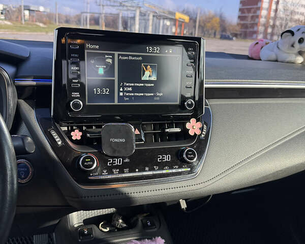 Білий Тойота Королла, об'ємом двигуна 1.8 л та пробігом 170 тис. км за 19500 $, фото 12 на Automoto.ua