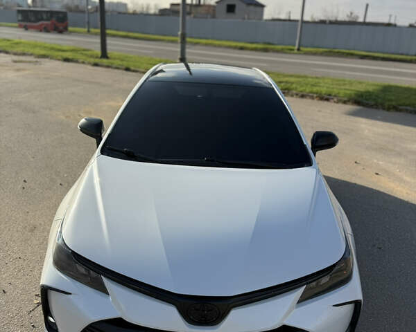 Білий Тойота Королла, об'ємом двигуна 1.8 л та пробігом 170 тис. км за 19500 $, фото 7 на Automoto.ua