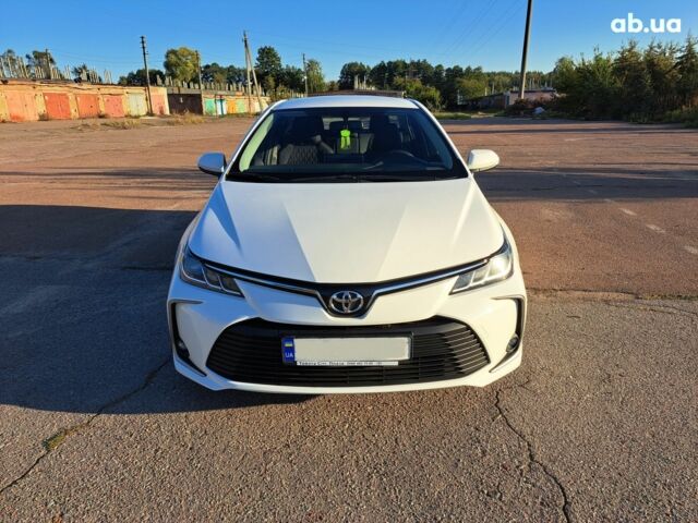 Белый Тойота Королла, объемом двигателя 0 л и пробегом 119 тыс. км за 15800 $, фото 3 на Automoto.ua