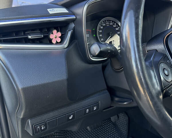 Білий Тойота Королла, об'ємом двигуна 1.8 л та пробігом 170 тис. км за 19500 $, фото 9 на Automoto.ua