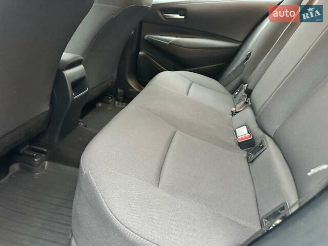 Білий Тойота Королла, об'ємом двигуна 1.6 л та пробігом 115 тис. км за 15000 $, фото 8 на Automoto.ua