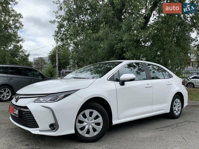 Білий Тойота Королла, об'ємом двигуна 1.6 л та пробігом 96 тис. км за 16900 $, фото 6 на Automoto.ua