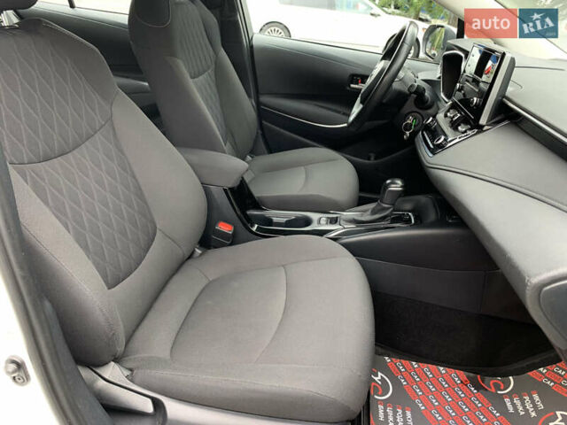 Білий Тойота Королла, об'ємом двигуна 1.6 л та пробігом 96 тис. км за 16900 $, фото 31 на Automoto.ua