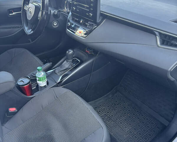 Белый Тойота Королла, объемом двигателя 1.6 л и пробегом 139 тыс. км за 16500 $, фото 6 на Automoto.ua