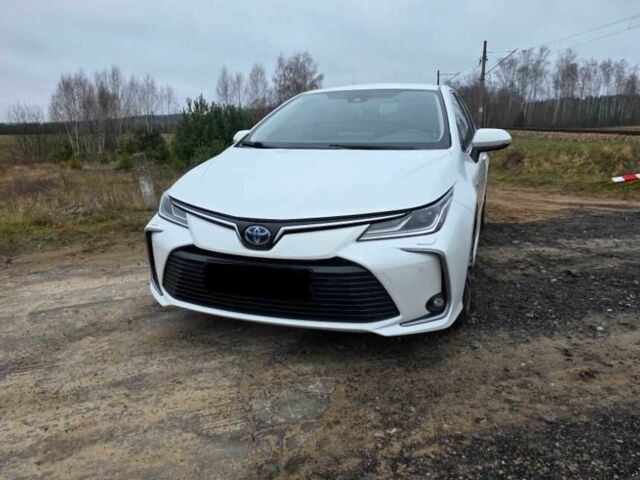 Білий Тойота Королла, об'ємом двигуна 1.8 л та пробігом 92 тис. км за 13500 $, фото 2 на Automoto.ua