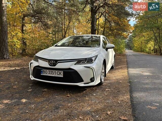 Білий Тойота Королла, об'ємом двигуна 1.6 л та пробігом 132 тис. км за 15800 $, фото 6 на Automoto.ua