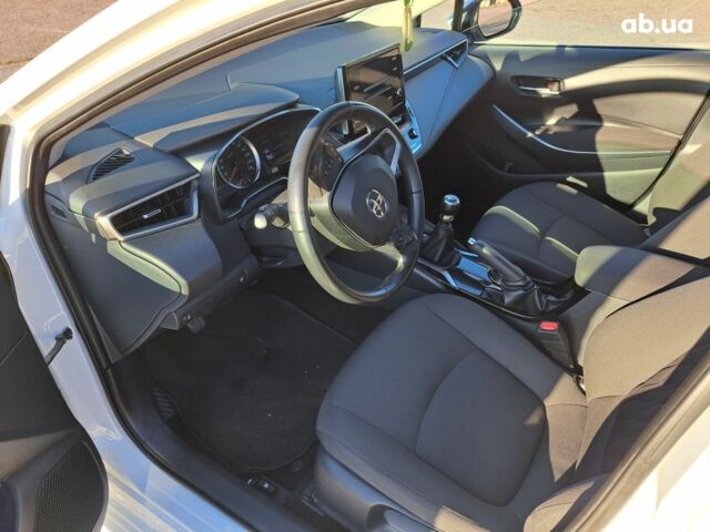 Белый Тойота Королла, объемом двигателя 0 л и пробегом 119 тыс. км за 15800 $, фото 9 на Automoto.ua