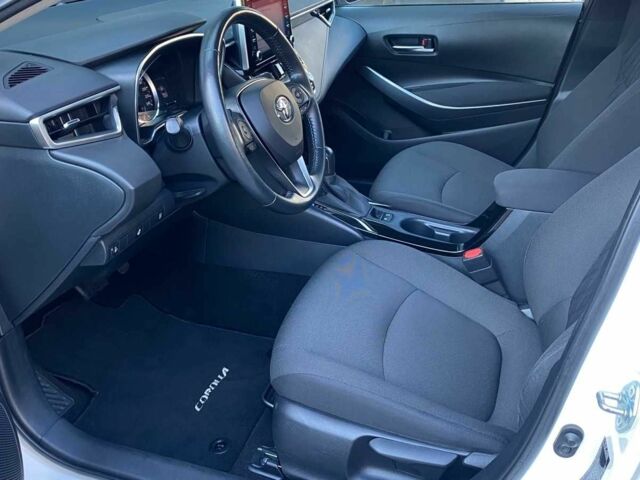 Білий Тойота Королла, об'ємом двигуна 1.6 л та пробігом 82 тис. км за 18409 $, фото 6 на Automoto.ua