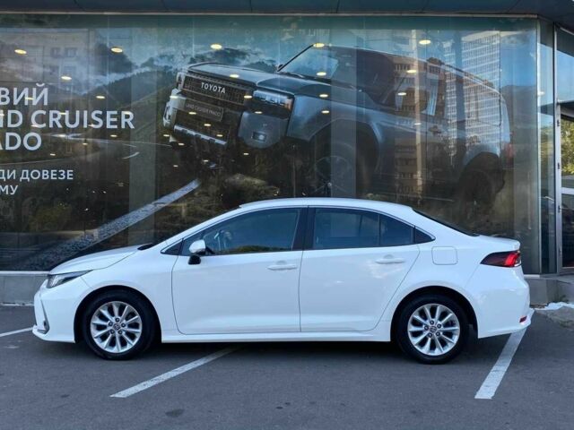 Білий Тойота Королла, об'ємом двигуна 1.6 л та пробігом 82 тис. км за 18409 $, фото 2 на Automoto.ua