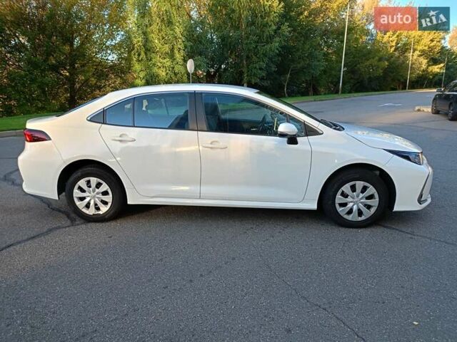 Тойота Королла 2021 в Киеве на Automoto.ua Белый Тойота Королла, объемом двигателя 1.6 л и пробегом 103 тыс. км за 16900 $, фото 6 на Automoto.ua