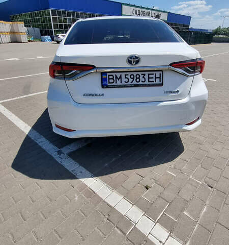 Белый Тойота Королла, объемом двигателя 1.8 л и пробегом 45 тыс. км за 26300 $, фото 2 на Automoto.ua