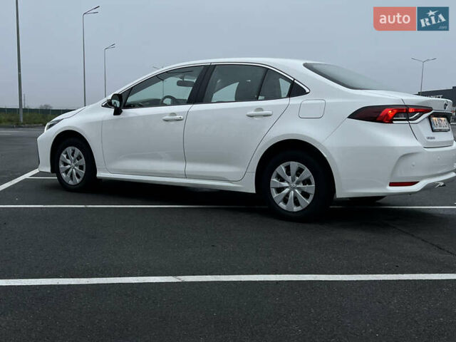 Білий Тойота Королла, об'ємом двигуна 1.6 л та пробігом 107 тис. км за 16500 $, фото 16 на Automoto.ua