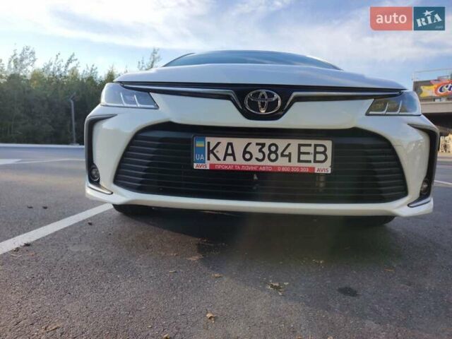 Білий Тойота Королла, об'ємом двигуна 1.6 л та пробігом 95 тис. км за 19300 $, фото 15 на Automoto.ua