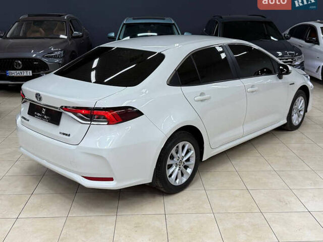 Белый Тойота Королла, объемом двигателя 1.8 л и пробегом 90 тыс. км за 22500 $, фото 3 на Automoto.ua