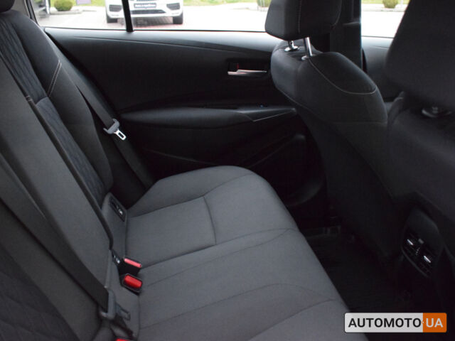 Белый Тойота Королла, объемом двигателя 1.8 л и пробегом 86 тыс. км за 21700 $, фото 6 на Automoto.ua