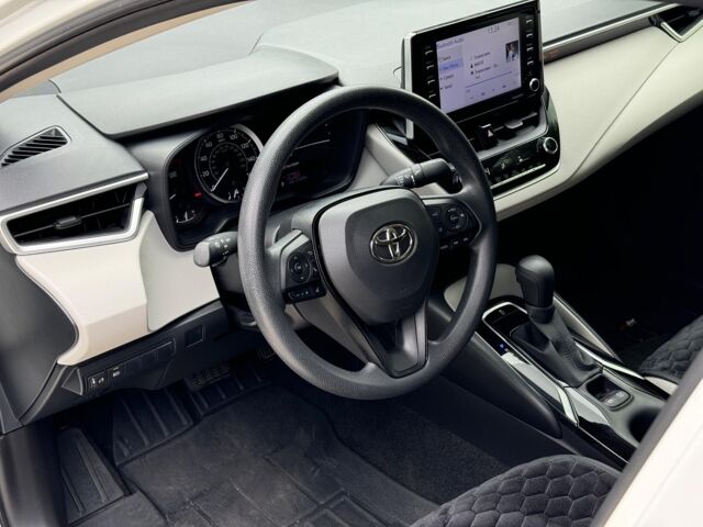 Білий Тойота Королла, об'ємом двигуна 1.8 л та пробігом 28 тис. км за 20990 $, фото 4 на Automoto.ua