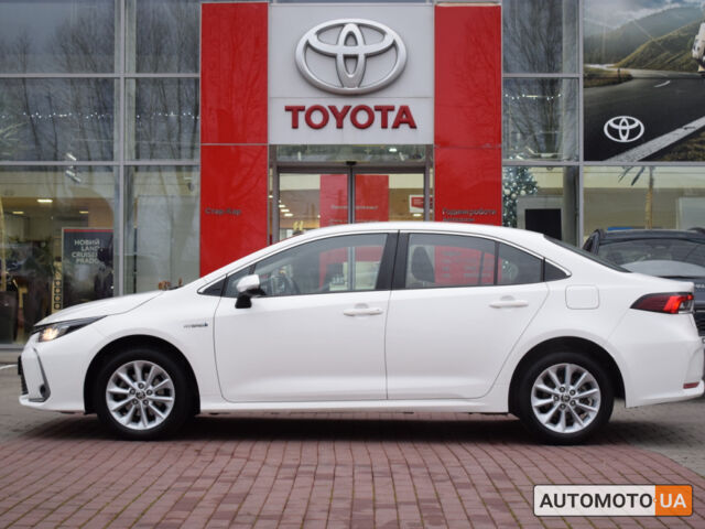 Белый Тойота Королла, объемом двигателя 1.8 л и пробегом 86 тыс. км за 21700 $, фото 2 на Automoto.ua