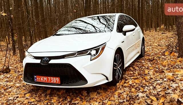 Білий Тойота Королла, об'ємом двигуна 1.8 л та пробігом 169 тис. км за 19900 $, фото 36 на Automoto.ua