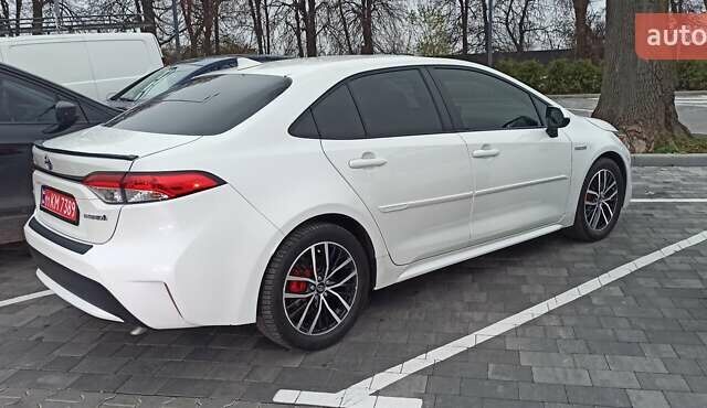 Білий Тойота Королла, об'ємом двигуна 1.8 л та пробігом 169 тис. км за 19900 $, фото 27 на Automoto.ua