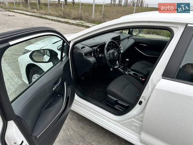 Білий Тойота Королла, об'ємом двигуна 1.6 л та пробігом 57 тис. км за 18900 $, фото 8 на Automoto.ua