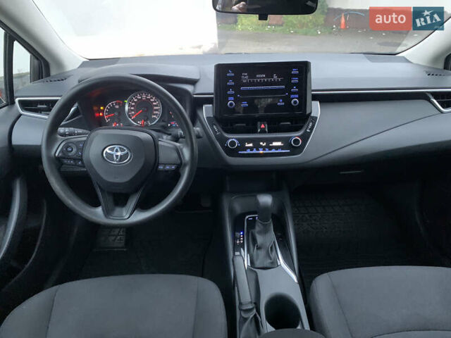 Белый Тойота Королла, объемом двигателя 1.6 л и пробегом 30 тыс. км за 16000 $, фото 11 на Automoto.ua