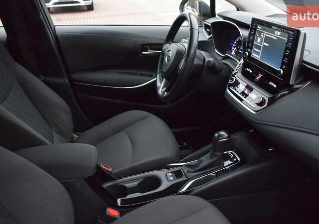 Белый Тойота Королла, объемом двигателя 1.8 л и пробегом 86 тыс. км за 21700 $, фото 5 на Automoto.ua