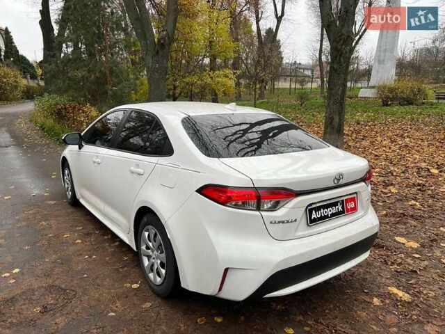 Белый Тойота Королла, объемом двигателя 1.8 л и пробегом 40 тыс. км за 16990 $, фото 6 на Automoto.ua