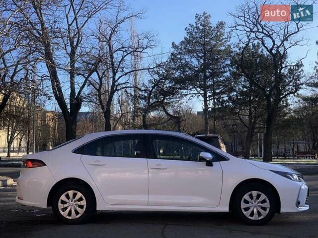 Білий Тойота Королла, об'ємом двигуна 1.6 л та пробігом 57 тис. км за 17999 $, фото 3 на Automoto.ua