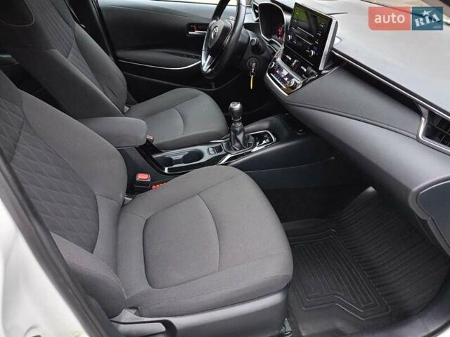 Белый Тойота Королла, объемом двигателя 1.6 л и пробегом 72 тыс. км за 17500 $, фото 9 на Automoto.ua