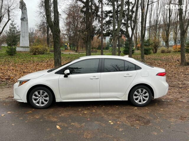 Белый Тойота Королла, объемом двигателя 1.8 л и пробегом 40 тыс. км за 16990 $, фото 7 на Automoto.ua