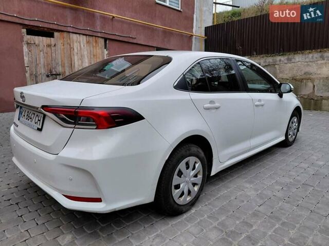 Белый Тойота Королла, объемом двигателя 1.6 л и пробегом 193 тыс. км за 15800 $, фото 7 на Automoto.ua