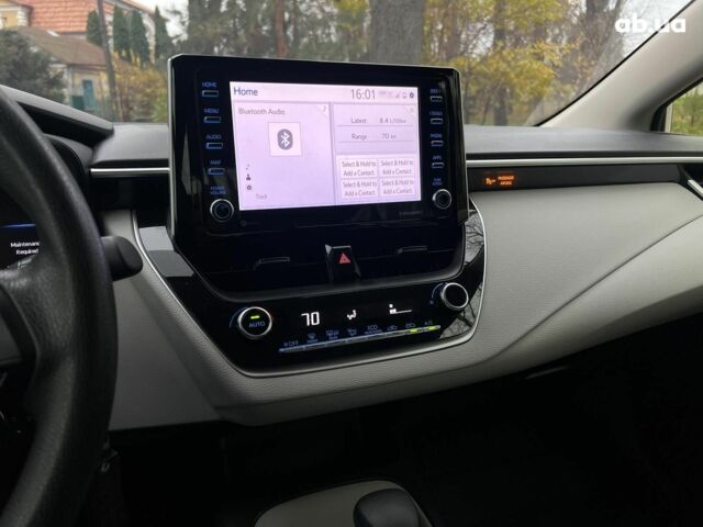 Белый Тойота Королла, объемом двигателя 1.8 л и пробегом 40 тыс. км за 16990 $, фото 12 на Automoto.ua