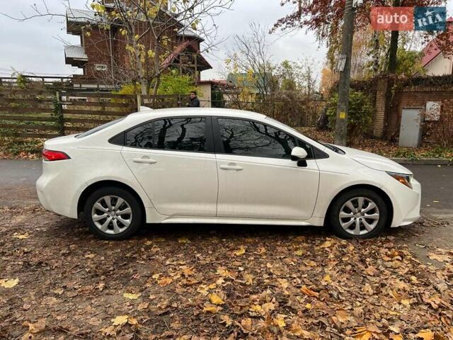 Белый Тойота Королла, объемом двигателя 1.8 л и пробегом 40 тыс. км за 16990 $, фото 3 на Automoto.ua