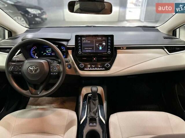 Белый Тойота Королла, объемом двигателя 1.8 л и пробегом 50 тыс. км за 19999 $, фото 18 на Automoto.ua