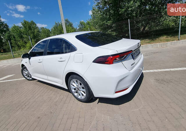 Белый Тойота Королла, объемом двигателя 1.8 л и пробегом 45 тыс. км за 26300 $, фото 7 на Automoto.ua