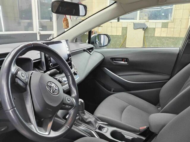 Белый Тойота Королла, объемом двигателя 1.6 л и пробегом 75 тыс. км за 18500 $, фото 5 на Automoto.ua