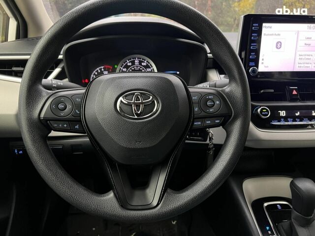 Белый Тойота Королла, объемом двигателя 1.8 л и пробегом 40 тыс. км за 16990 $, фото 11 на Automoto.ua