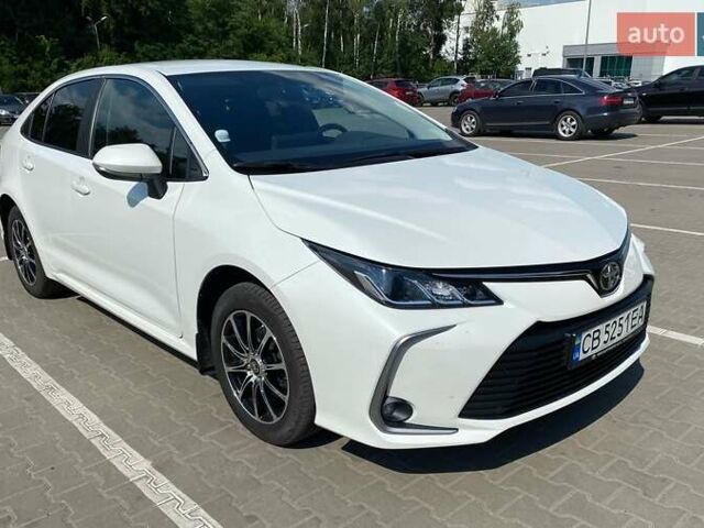 Білий Тойота Королла, об'ємом двигуна 1.6 л та пробігом 77 тис. км за 20000 $, фото 1 на Automoto.ua