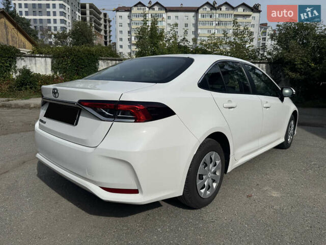 Белый Тойота Королла, объемом двигателя 1.6 л и пробегом 86 тыс. км за 17900 $, фото 3 на Automoto.ua