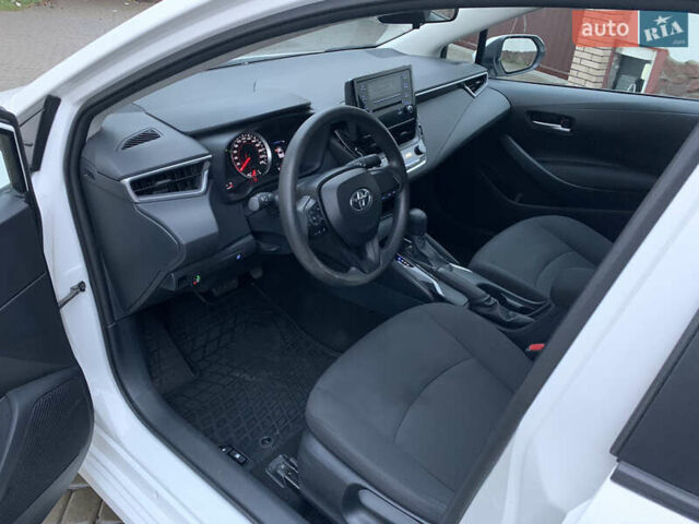 Белый Тойота Королла, объемом двигателя 1.6 л и пробегом 30 тыс. км за 16000 $, фото 9 на Automoto.ua