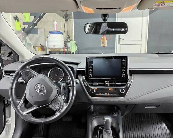 Тойота Королла 2021 в Одессе на Automoto.ua Белый Тойота Королла, объемом двигателя 1.6 л и пробегом 75 тыс. км за 19500 $, фото 5 на Automoto.ua