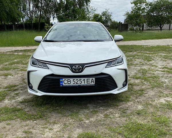 Білий Тойота Королла, об'ємом двигуна 1.6 л та пробігом 77 тис. км за 20000 $, фото 13 на Automoto.ua