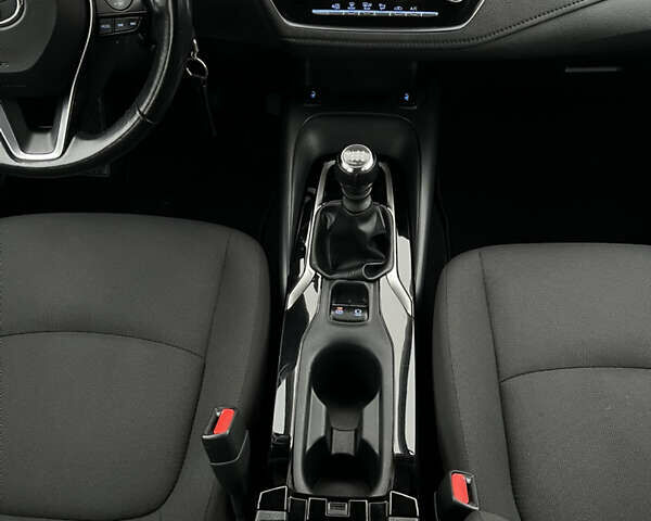 Білий Тойота Королла, об'ємом двигуна 1.6 л та пробігом 107 тис. км за 16500 $, фото 48 на Automoto.ua