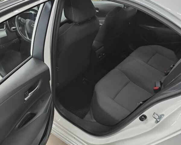 Тойота Королла 2021 в Одессе на Automoto.ua Белый Тойота Королла, объемом двигателя 1.6 л и пробегом 75 тыс. км за 19500 $, фото 6 на Automoto.ua