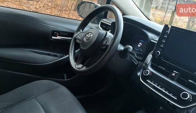 Білий Тойота Королла, об'ємом двигуна 1.8 л та пробігом 169 тис. км за 19900 $, фото 11 на Automoto.ua