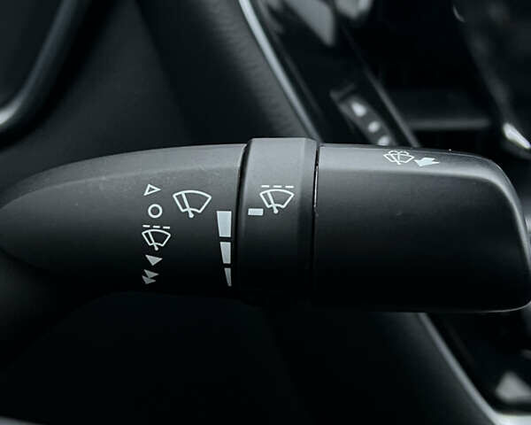 Білий Тойота Королла, об'ємом двигуна 1.6 л та пробігом 107 тис. км за 16500 $, фото 44 на Automoto.ua