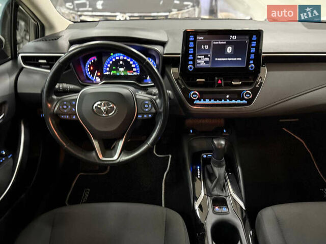 Белый Тойота Королла, объемом двигателя 1.8 л и пробегом 90 тыс. км за 22500 $, фото 7 на Automoto.ua